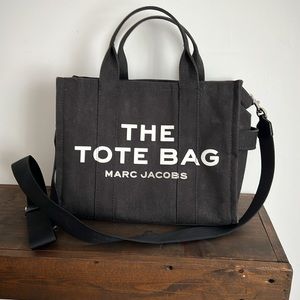 Marc Jacobs the tote bag Authentic
